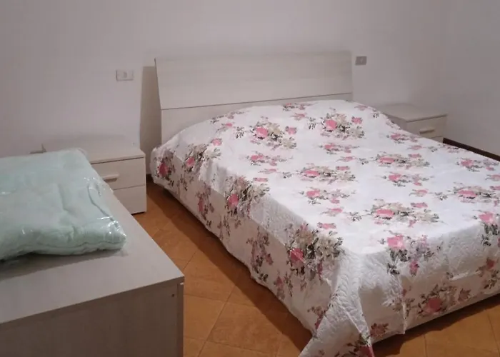 Casa Elena Ii Semesterbostad *